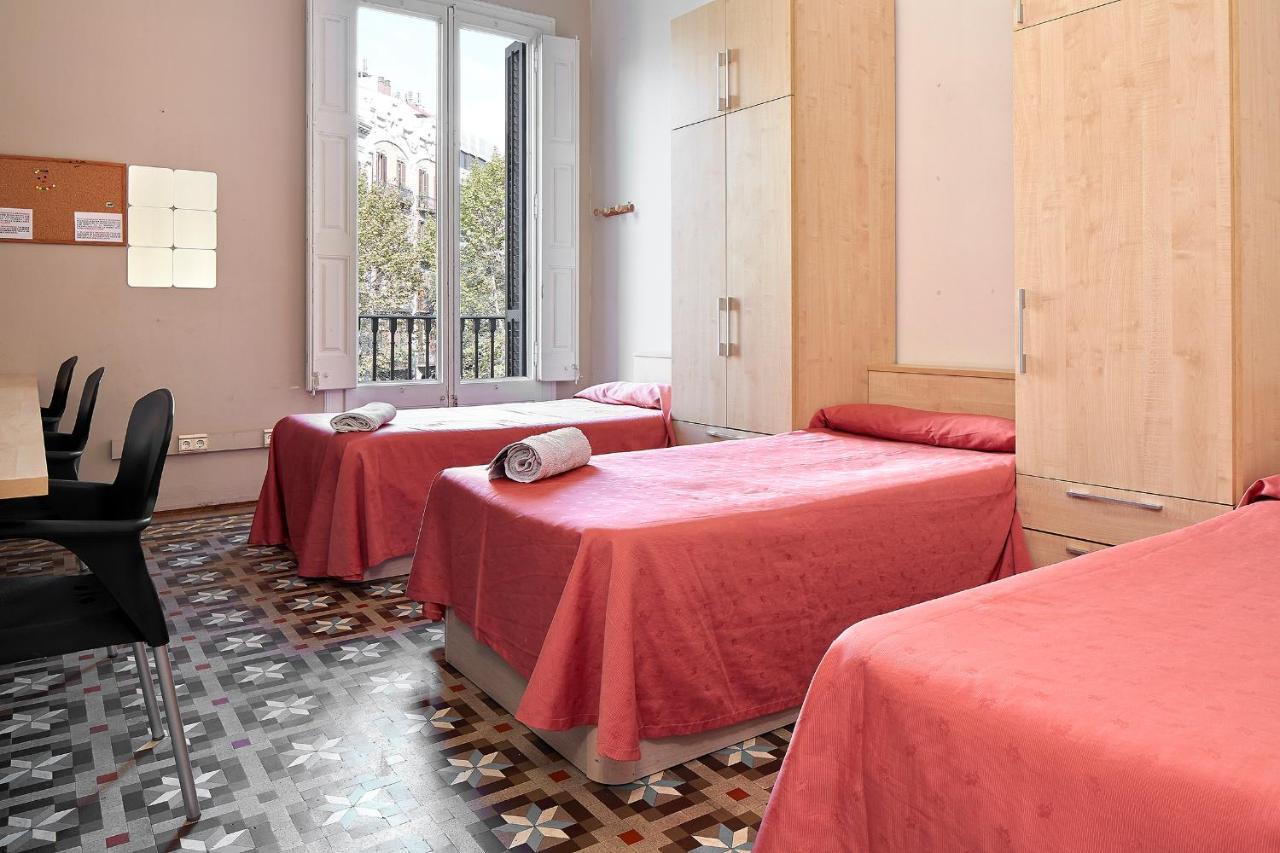 B&B Estudiantes Balmes Barcelona Ngoại thất bức ảnh