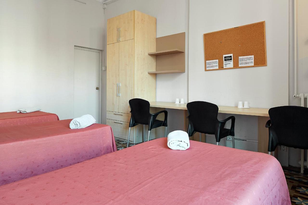 B&B Estudiantes Balmes Barcelona Ngoại thất bức ảnh